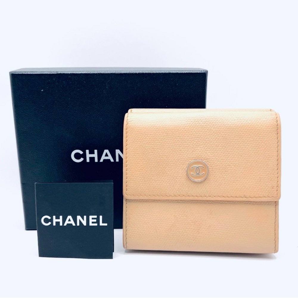 Authentic CHANEL COCO Double Sided Compact Leathe… - image 1